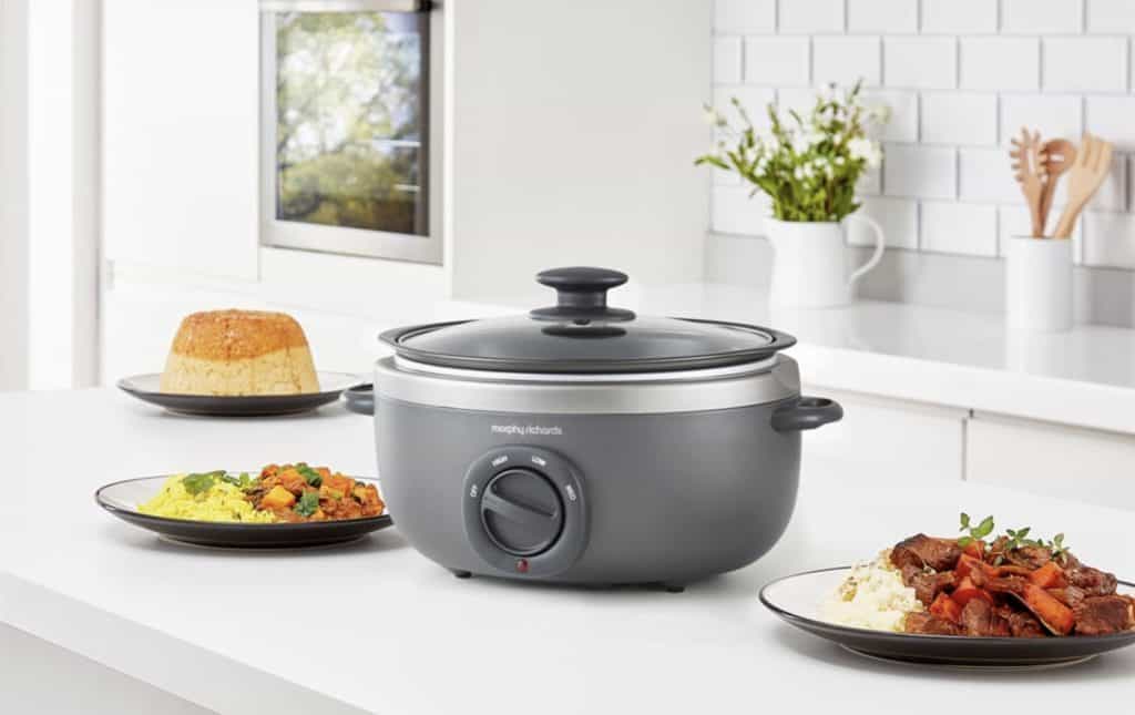 Essential Family Kitchen Tools: Morphy Richards Sear & Stew Slow Cooker