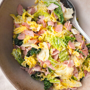 cabbage with bacon and cream - Roast Beef Side Dish