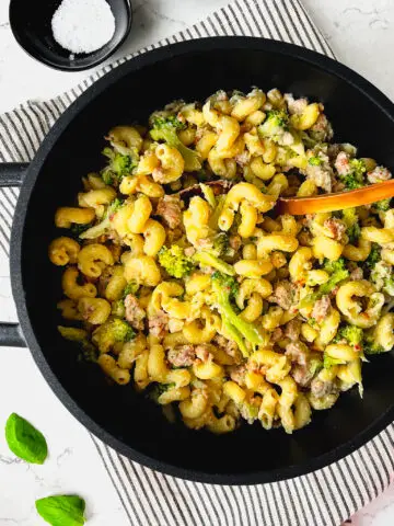 Creamy sausage and broccoli pasta - family meals new