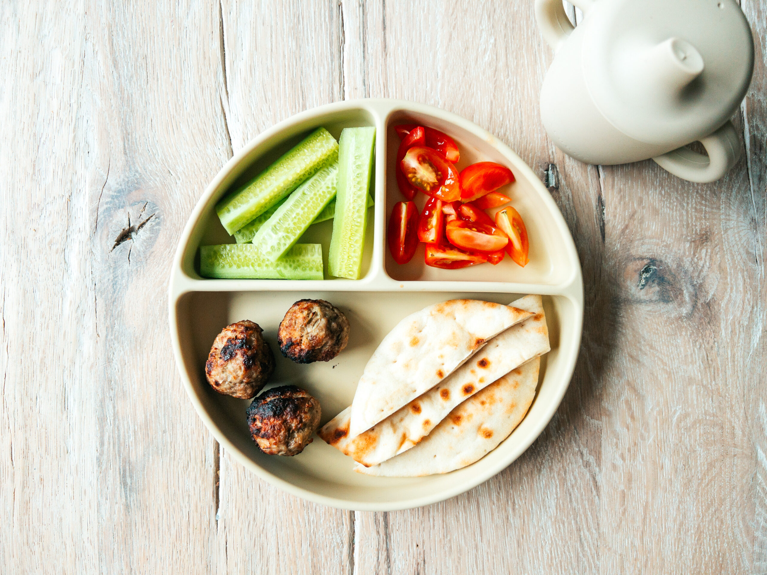 Family meals for baby weaning