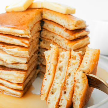 Fluffy Lemon Skyr Pancakes - family breakfast FI