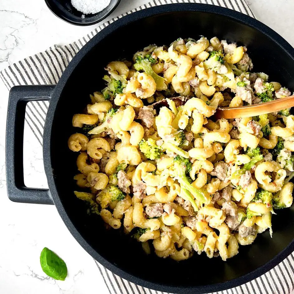 Sausage & Broccoli Pasta One-Pot