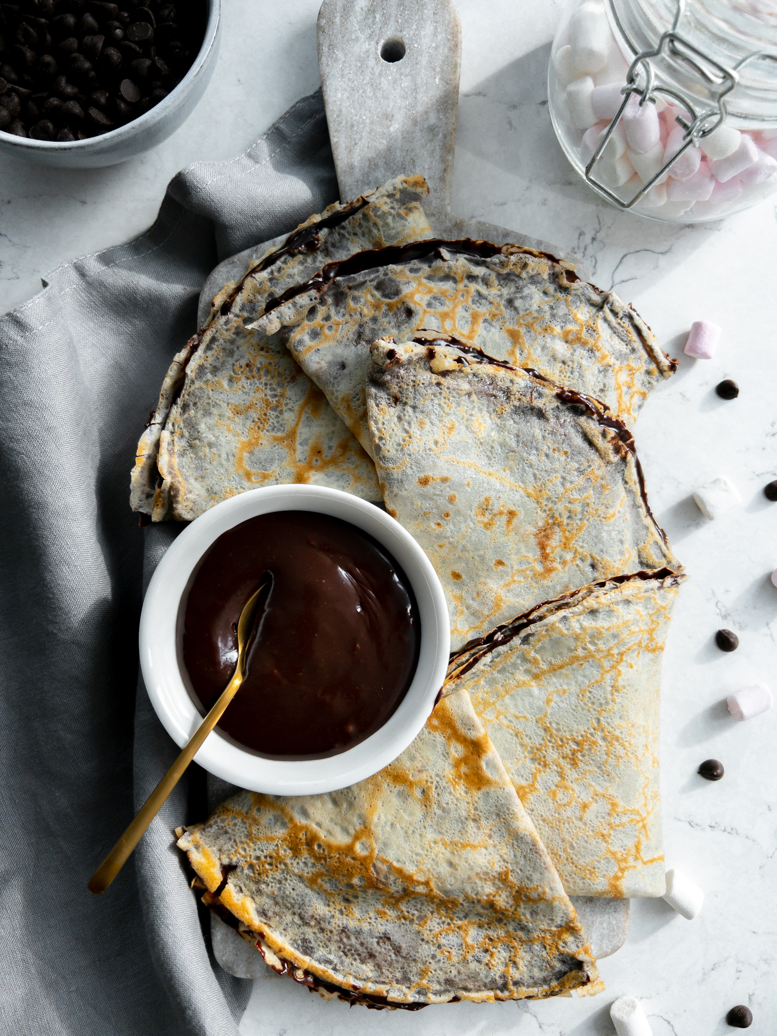 Chocolate Marshmallow English Pancakes recipe - pancake day