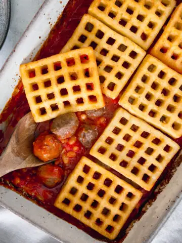 Meatball Baked Bean and Potato Waffle Pie - family meals - cl