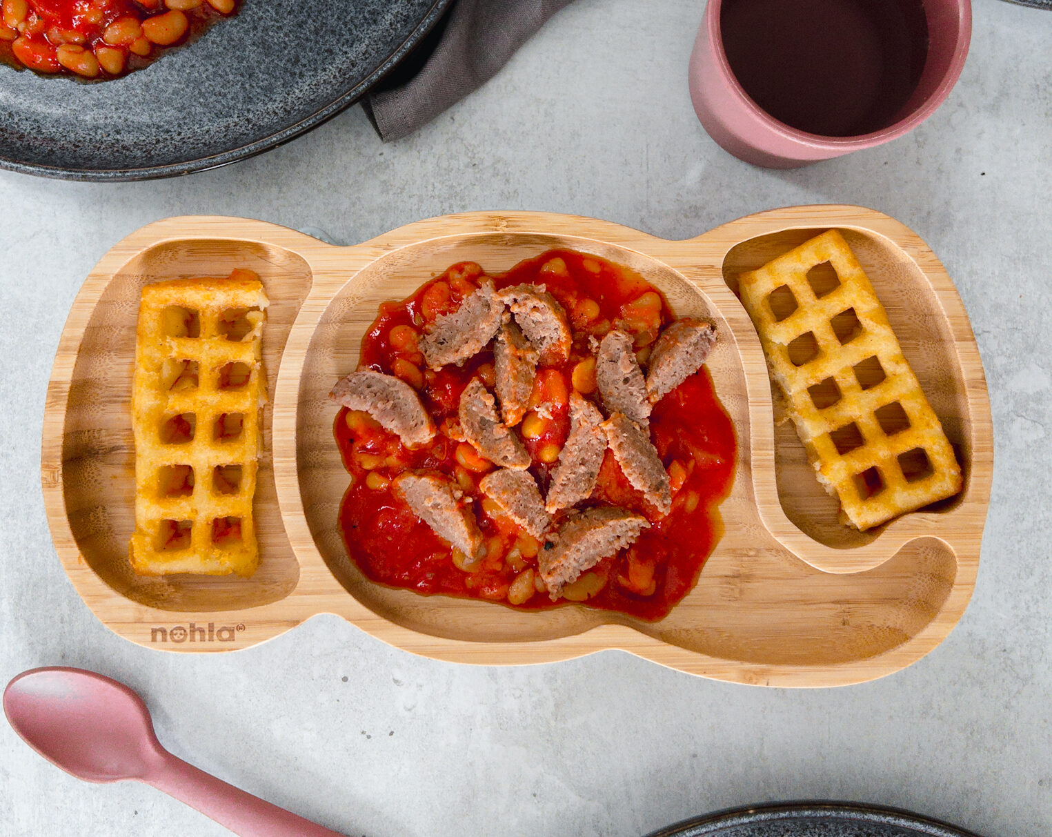 Meatballs and baked beans - baby weaning - baby led weaning