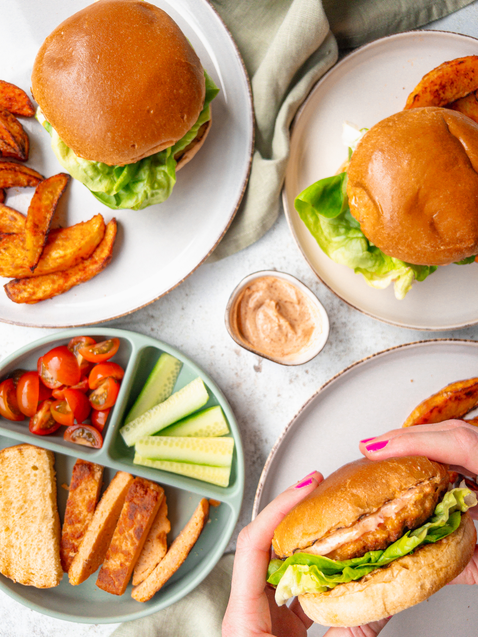 Easy salmon burgers - family meals - easy salmon patties