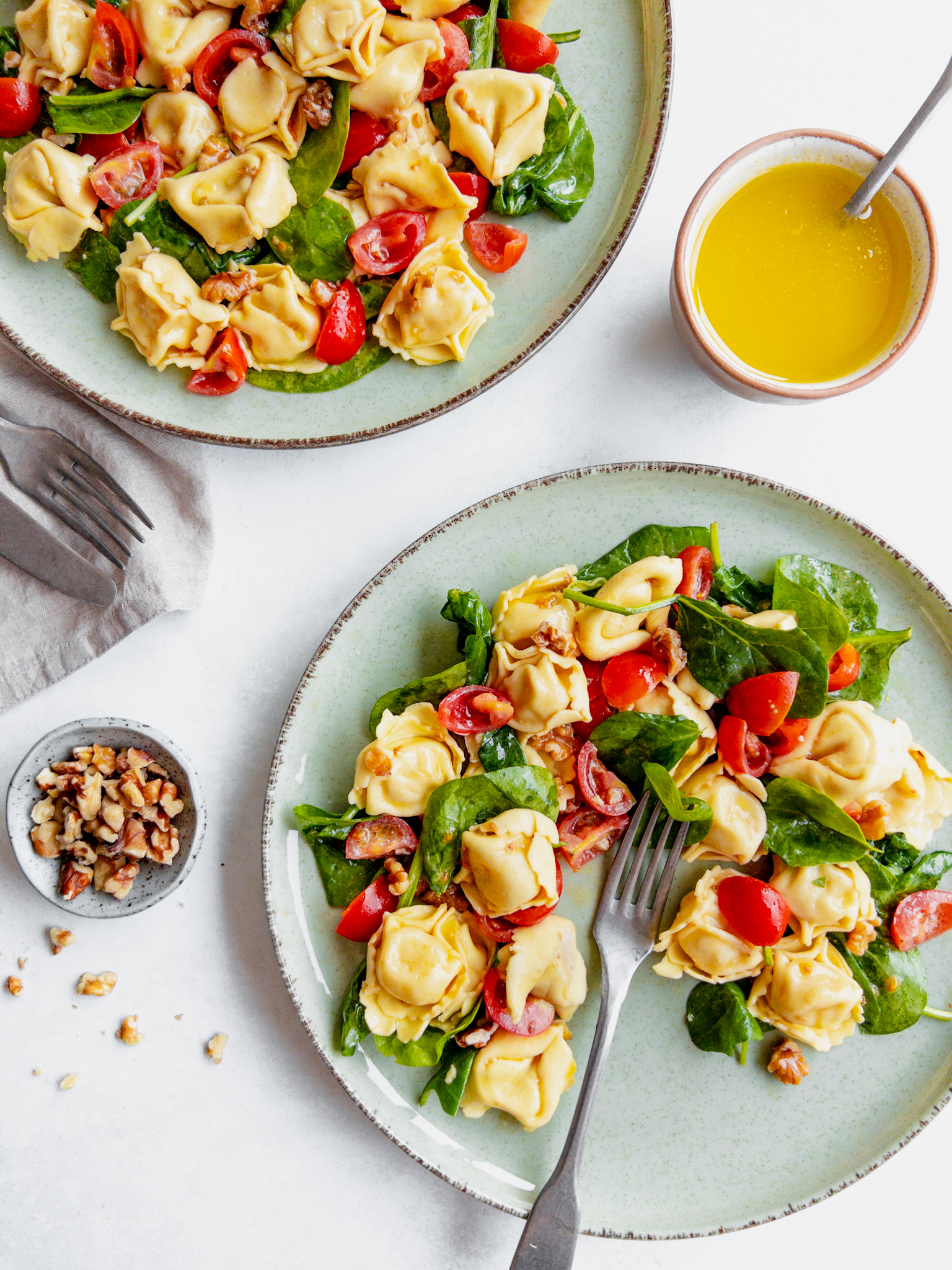 Cheese Tortelloni Pasta Salad - salad recipes for the whole family