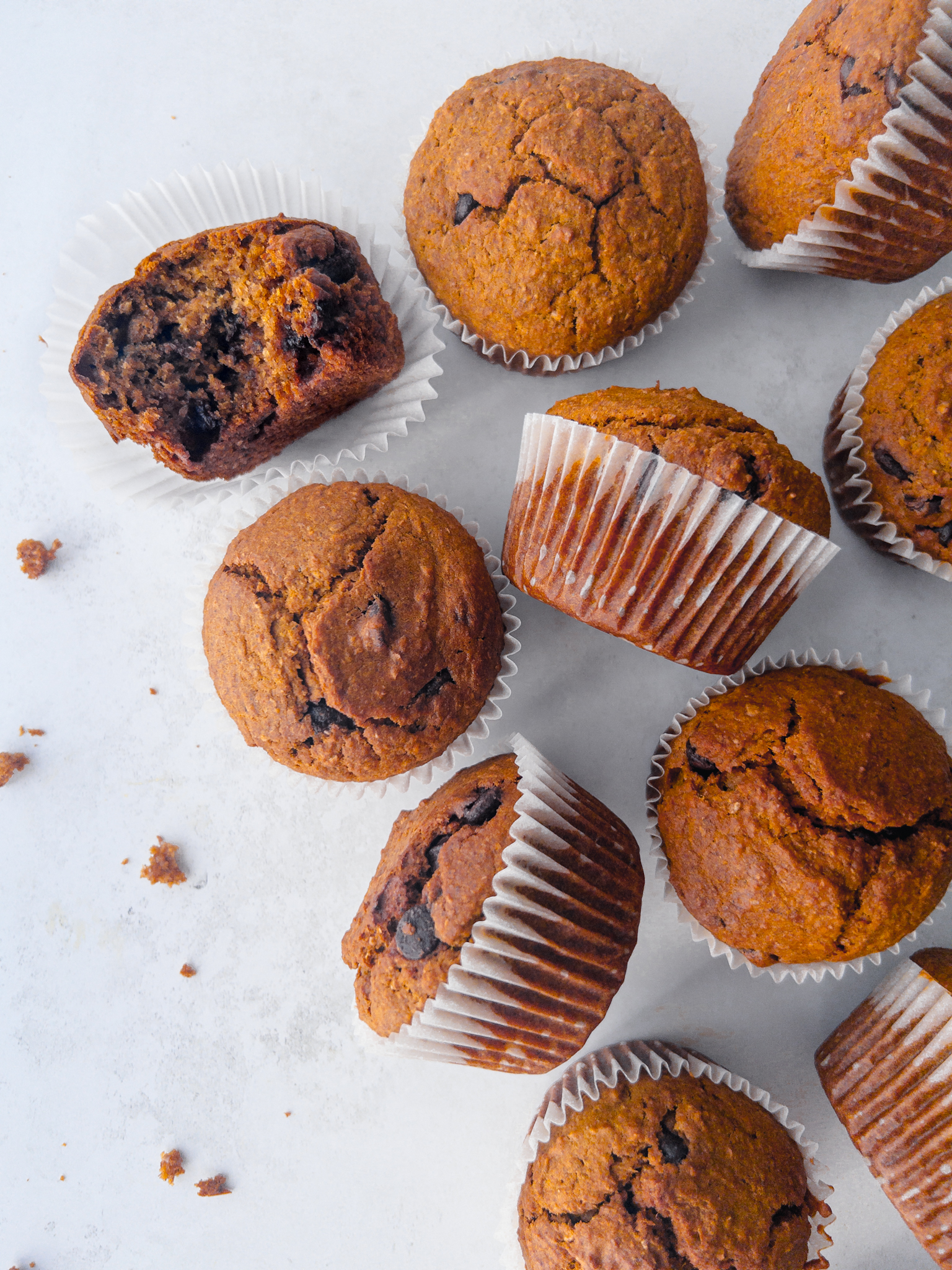 Pumpkin spice breakfast muffins - low in sugar -autumn family recipes