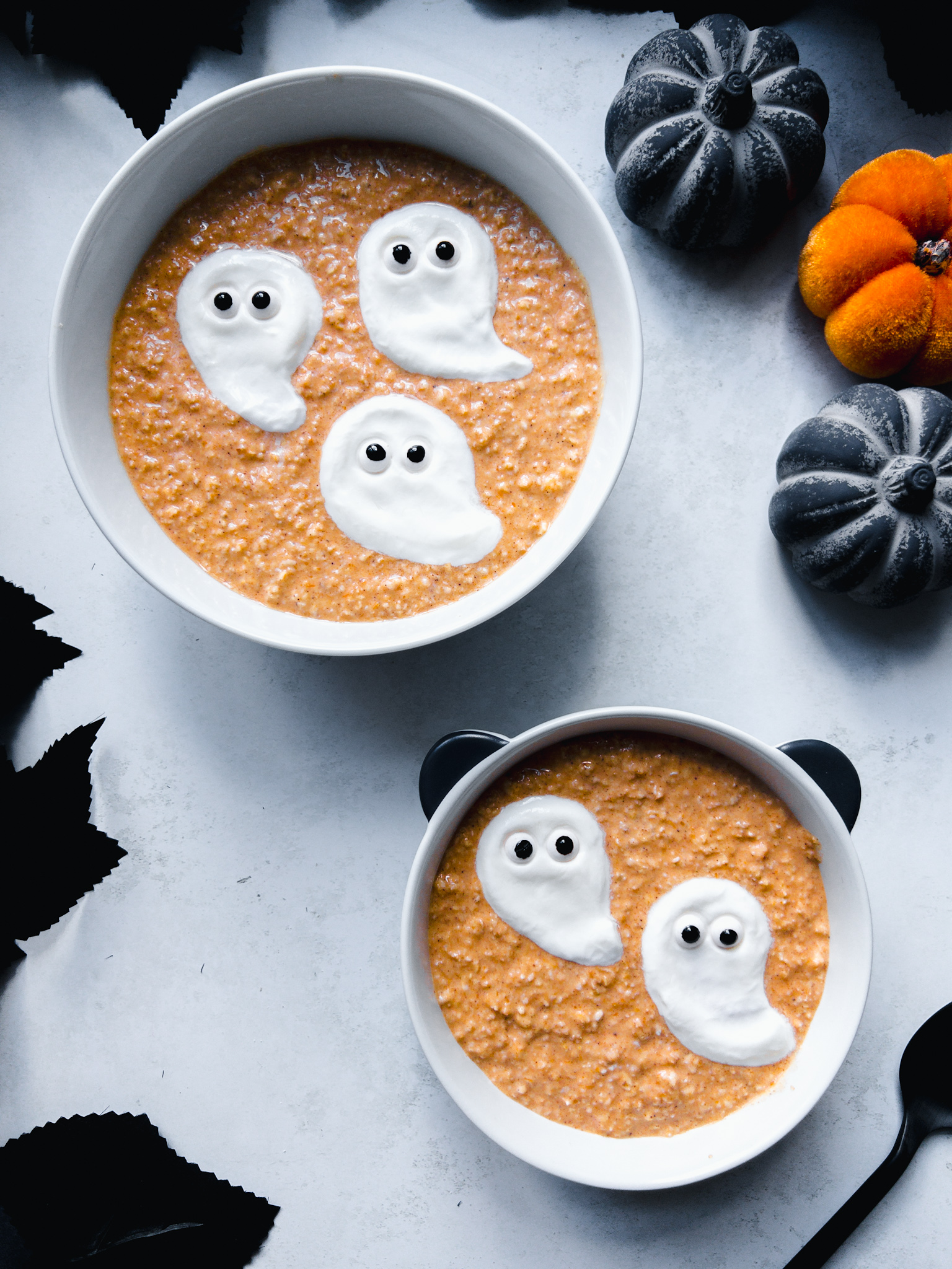 Halloween Overnight Oats - kids food ideas