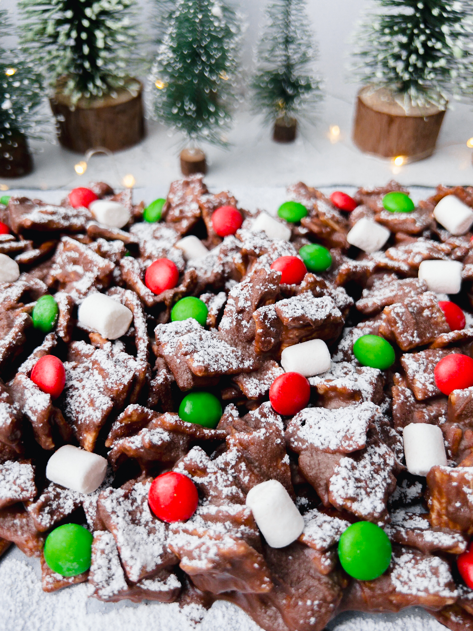 Elf Munch - chocolate covered cereal christmas treat