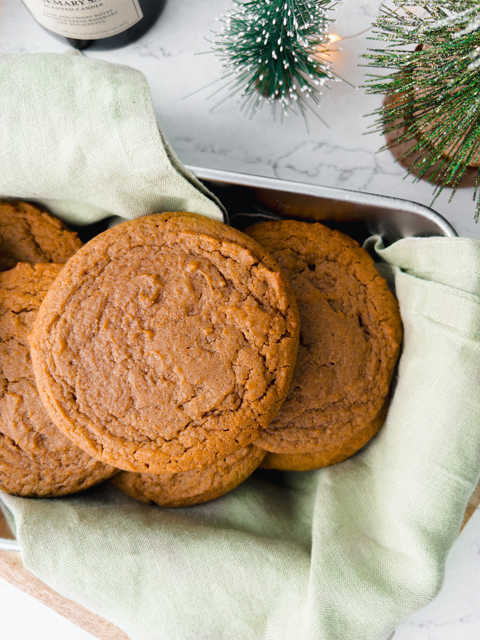 Soft Gingerbread Cookies - christmas bakes