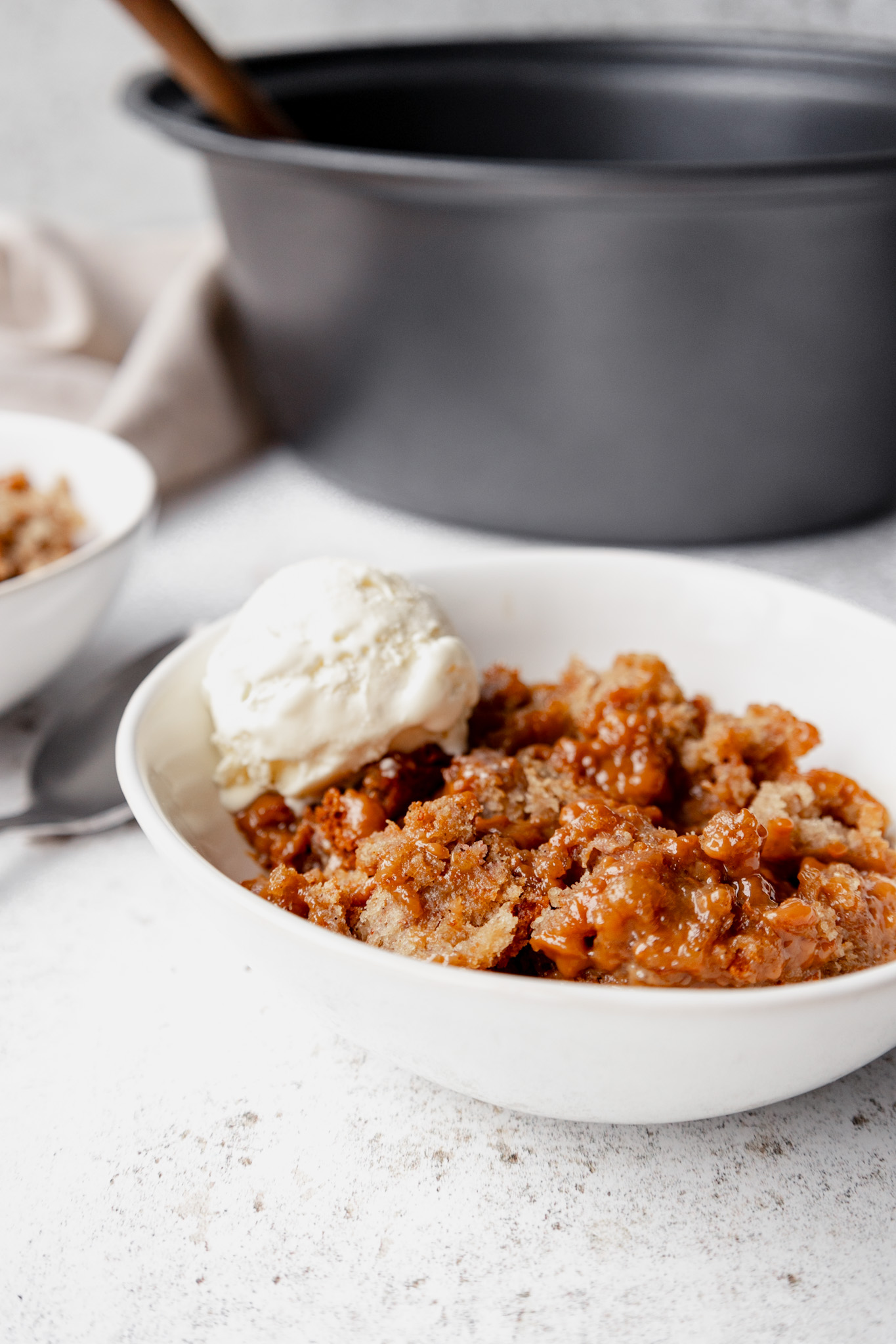 Slow cooker banana bread pudding - family recipes