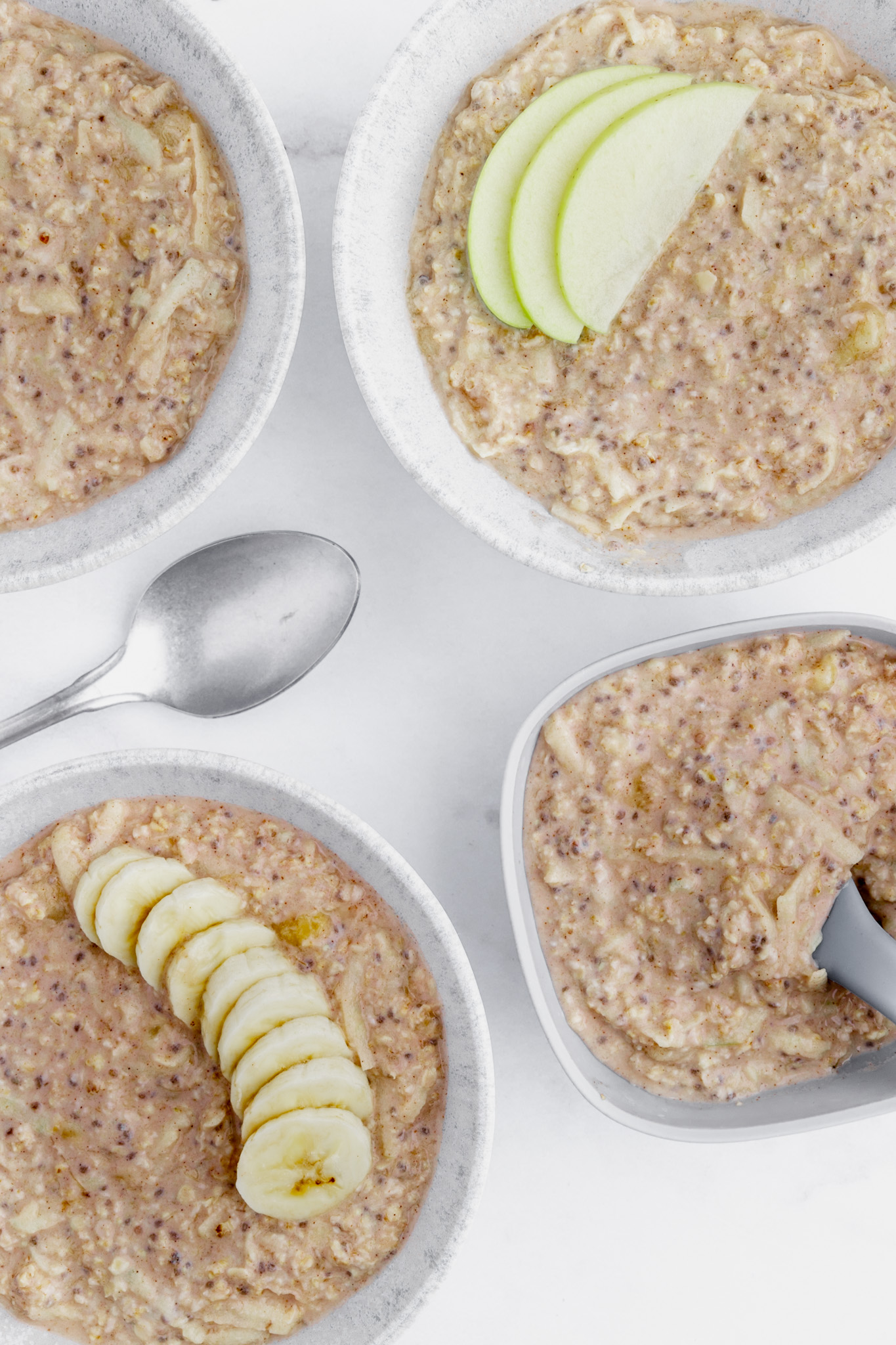 Family breakfast for baby weaning