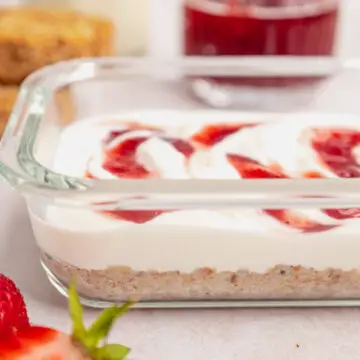 Weetabix Cheesecake with Jam - overnight weetabix breakfast - family breakfast recipe
