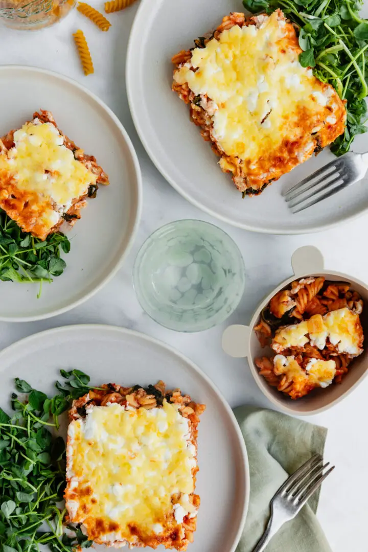 Family meals suitable for baby weaning and toddler friendly - pasta bake