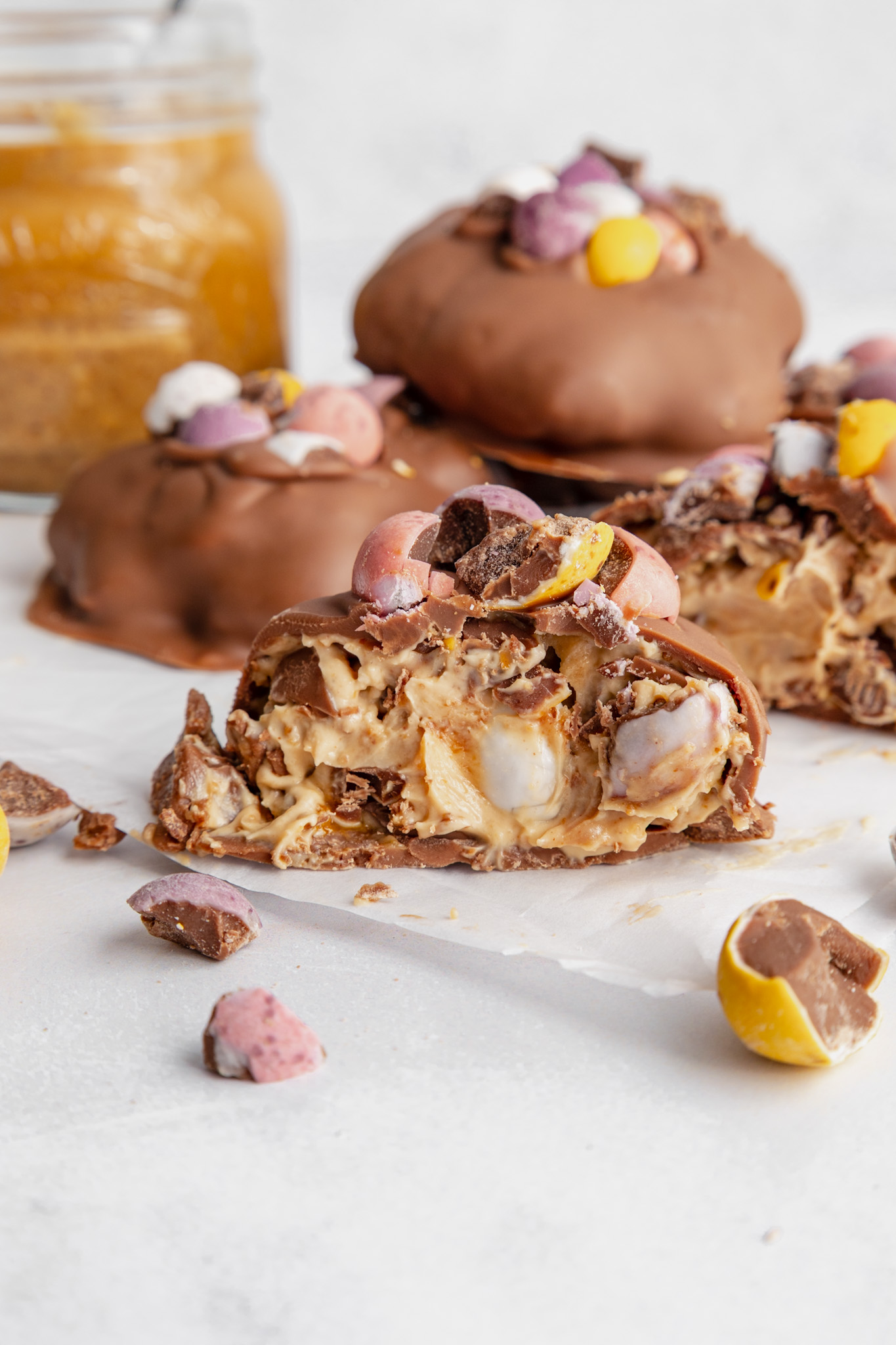 Mini Egg Yogurt Clusters - mini egg easter treats