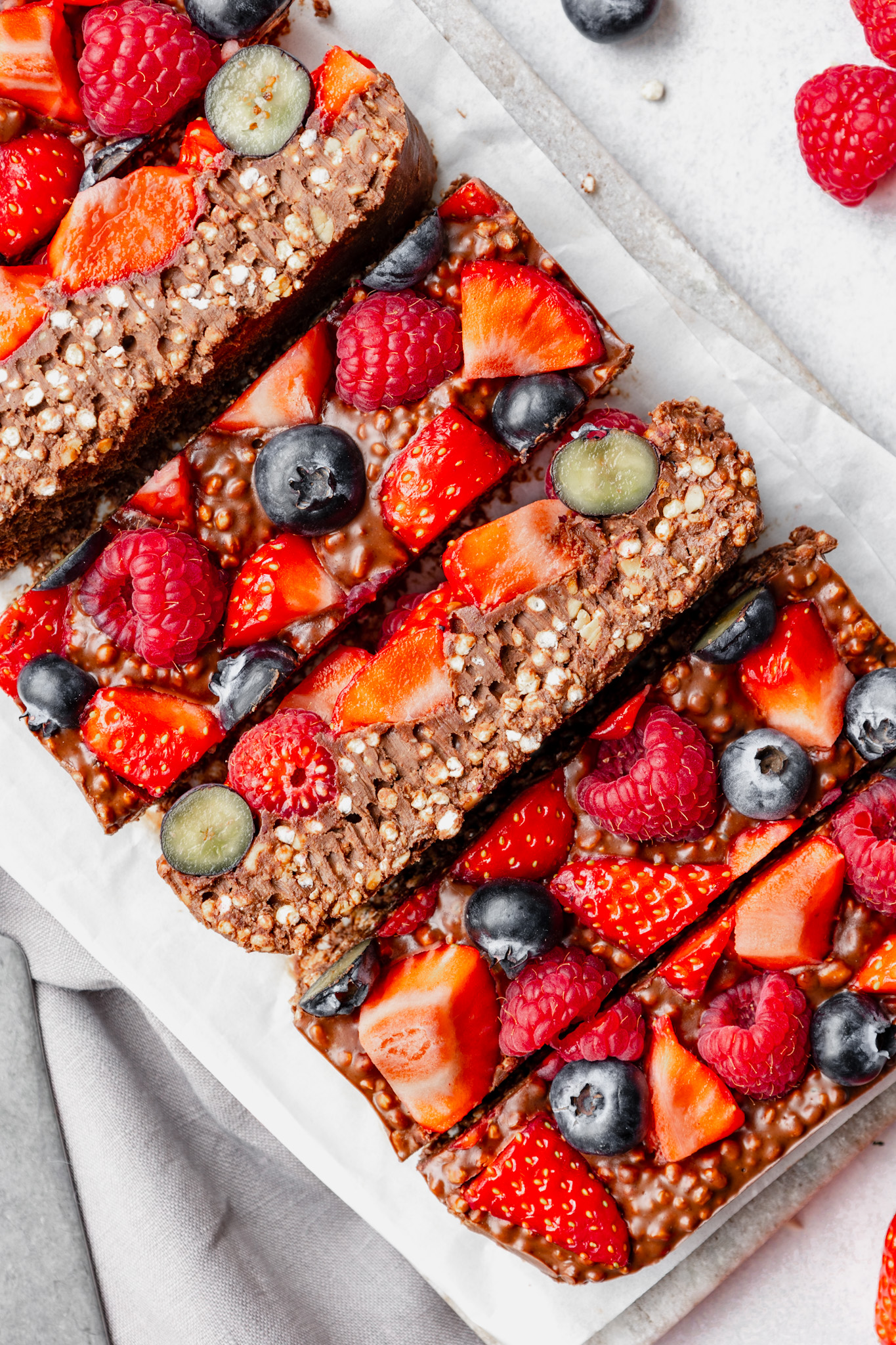 Healthy berry and chocolate bars