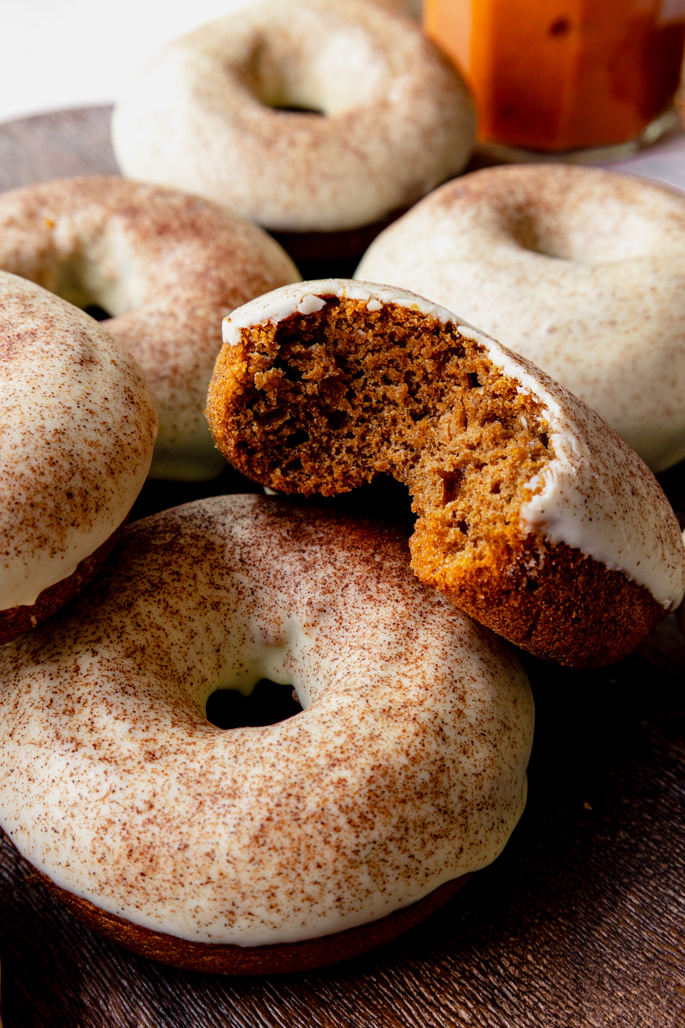 Baked Pumpkin Spice Doughnuts - pumpkin cake doughnuts