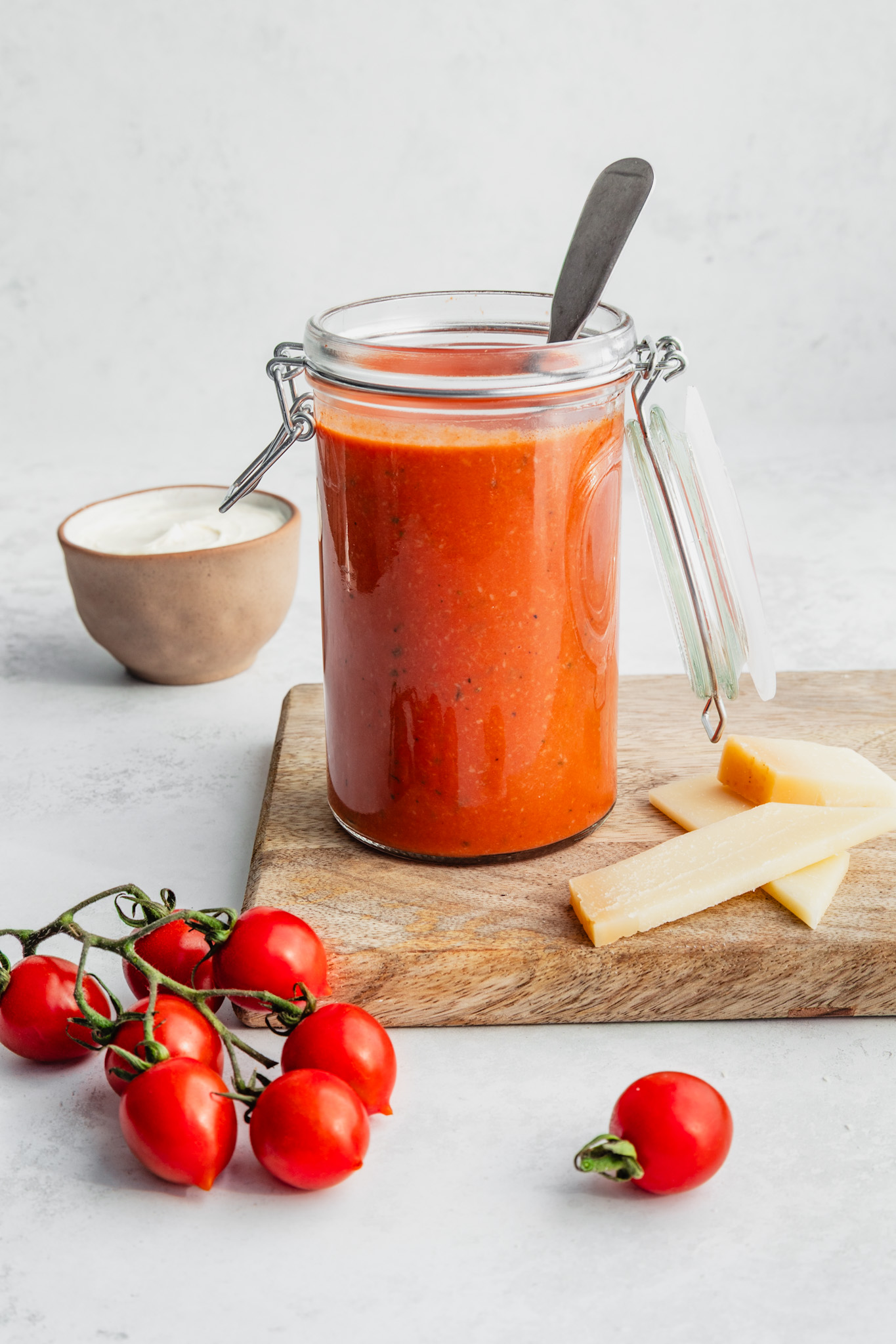 Sauce with marscapone and Grana Padano cheese